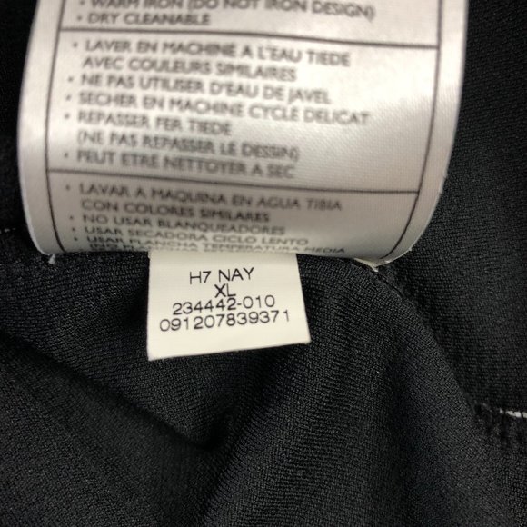 🎉❤️💕 Host Pick 💕❤️🎉 - Men's Nike Shirt - Picture 6 of 7